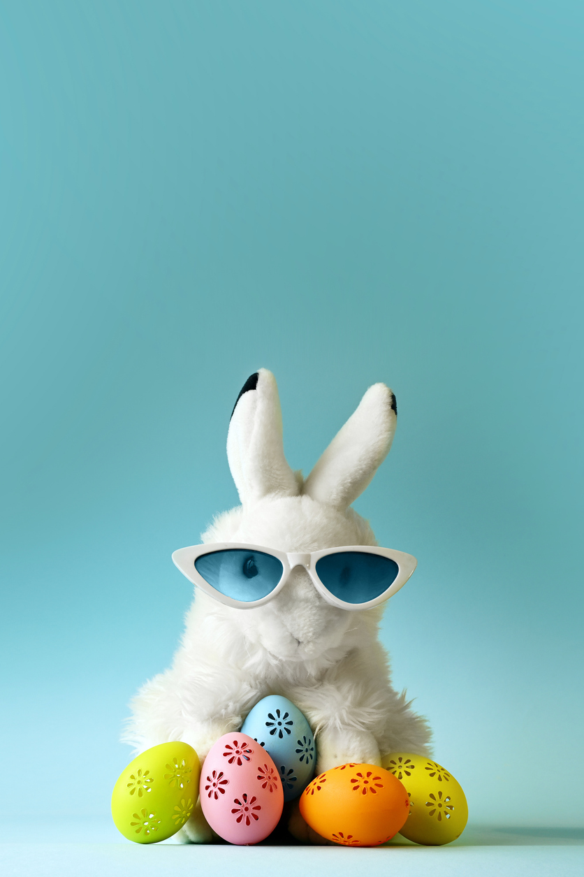 Påskehare med solbriller - god påske