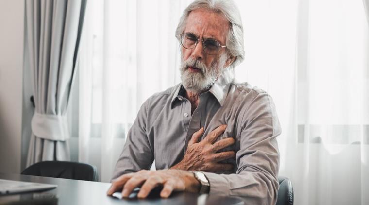 Mand Hjerteproblemer Istock