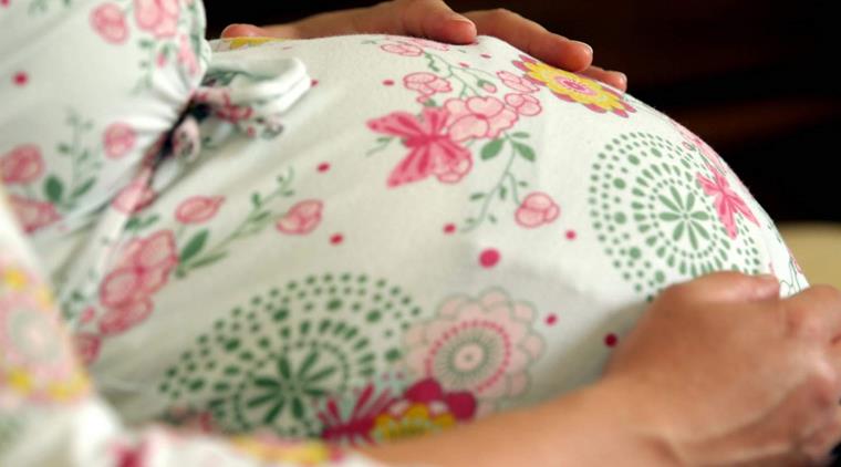 Gravid Blomstret Bluse